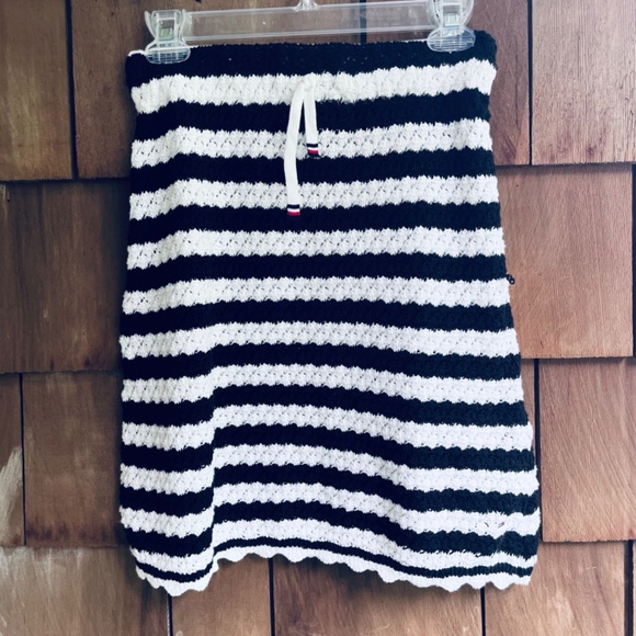 TOMMY JEANS Size L  Womens Crochet Cotton Mini Skirt Population Black & White - Picture 7 of 14
